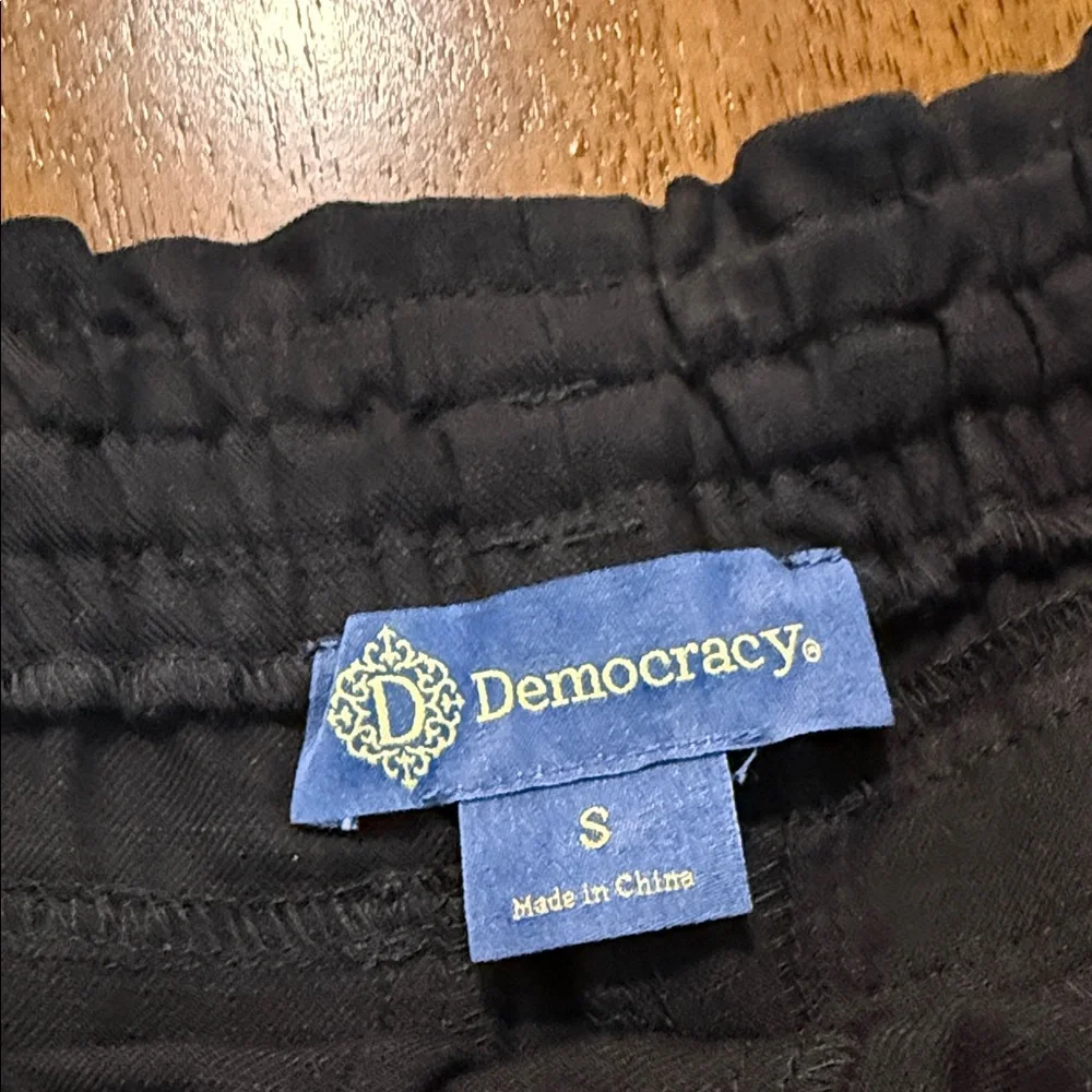 Democracy Black Wide Leg Pants - Picture 2 of 6